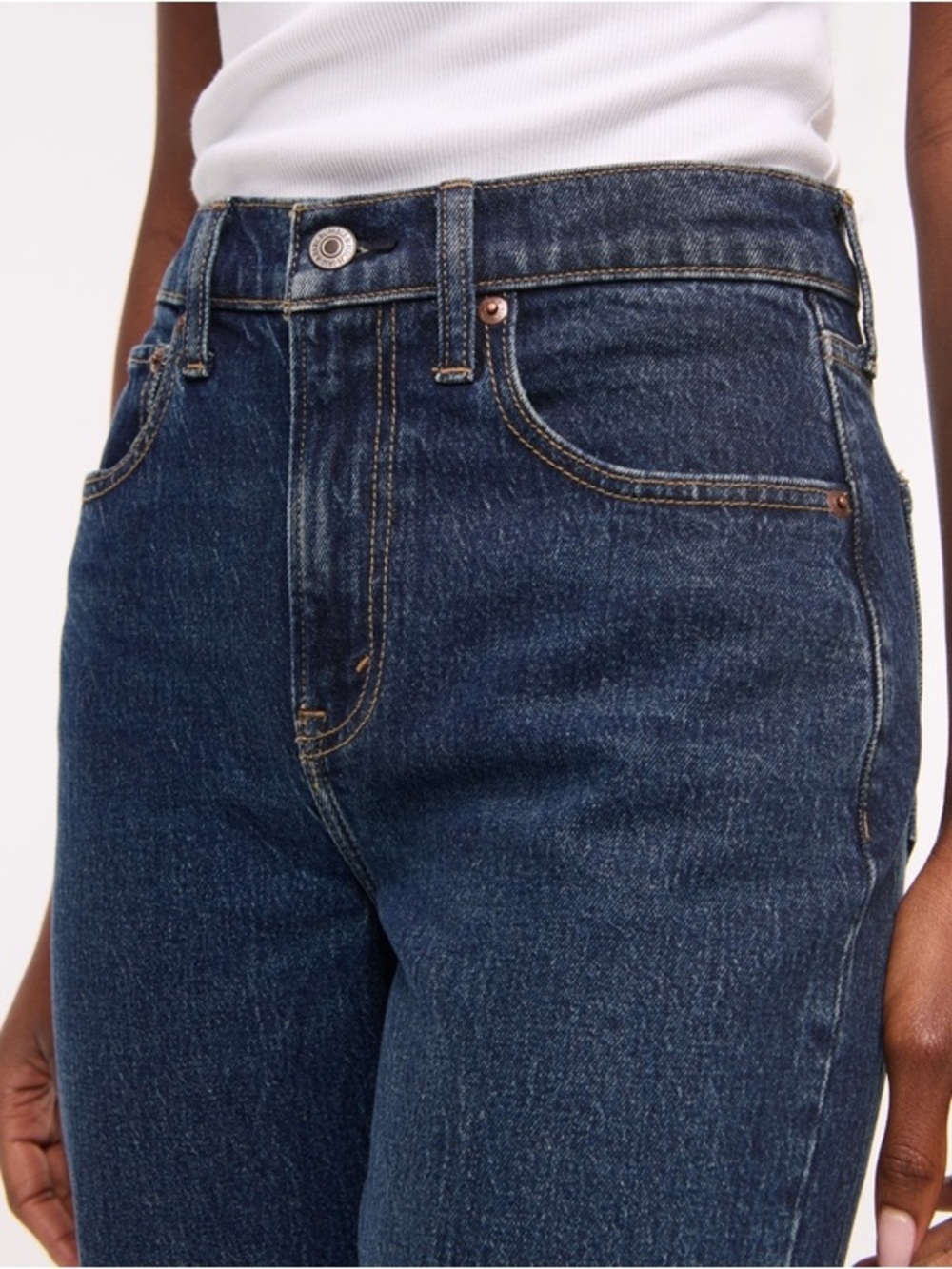 NWT Abercrombie 90s Relaxed Jeans 29 Tall Dark Wash High Rise Straight Leg
